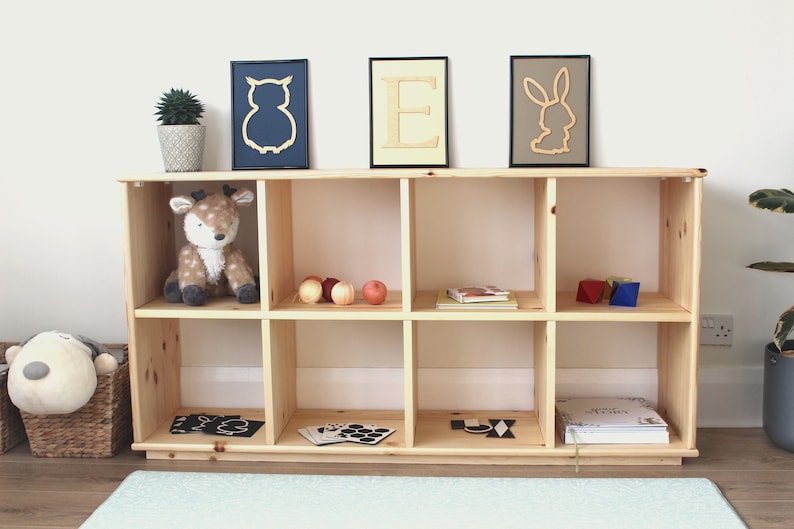 Montessori-Inspired Shelves – Solid Wood Cube Shelving Unit for Kids' Playroom or Nursery