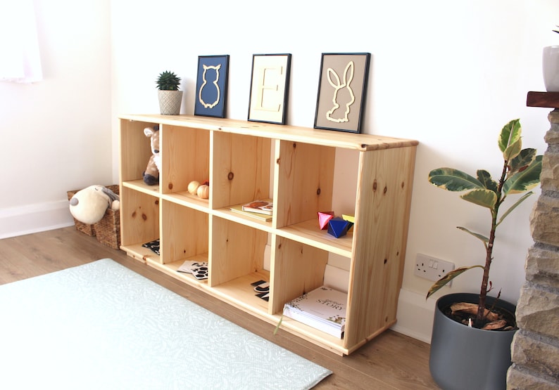 Montessori-Inspired Shelves – Solid Wood Cube Shelving Unit for Kids' Playroom or Nursery