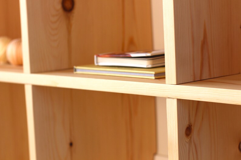 Montessori-Inspired Shelves – Solid Wood Cube Shelving Unit for Kids' Playroom or Nursery