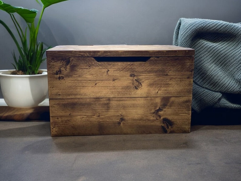 Handmade Reclaimed Solid Wood Blanket Box - Rustic Ottoman Storage | Eco-Friendly, Durable Design -chest